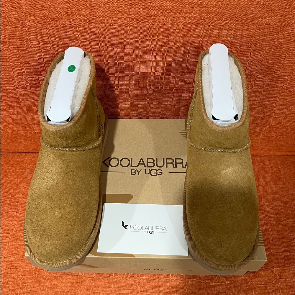 Koolaburra Koola Mini II Chestnut Suede Boots - Picture 9 of 12